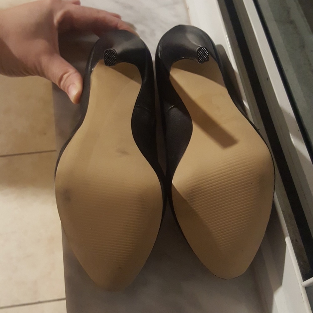 NWOT Steve Madden Yasmin pump - Picture 3 of 4